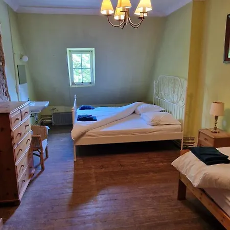 בקתה Le Chateau De Blier, Between Durbuy And La Roche-en-ardenne