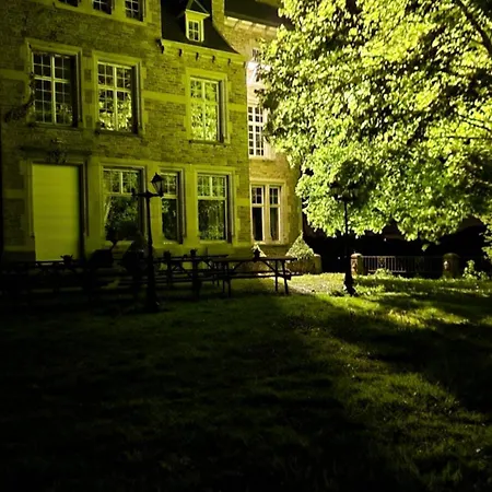 Le Château De Blier, Between Durbuy&la Roche-en-ardenne Chalé