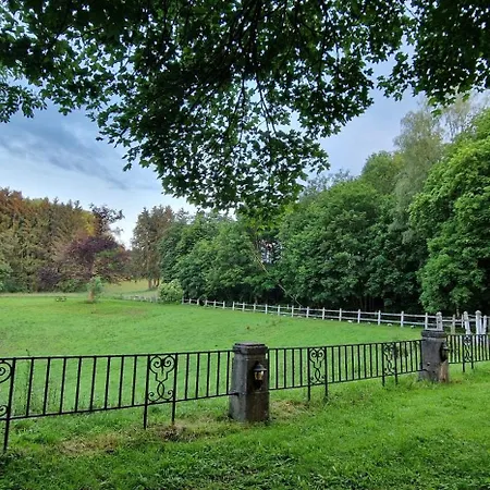 בקתה Le Chateau De Blier, Between Durbuy And La Roche-en-ardenne